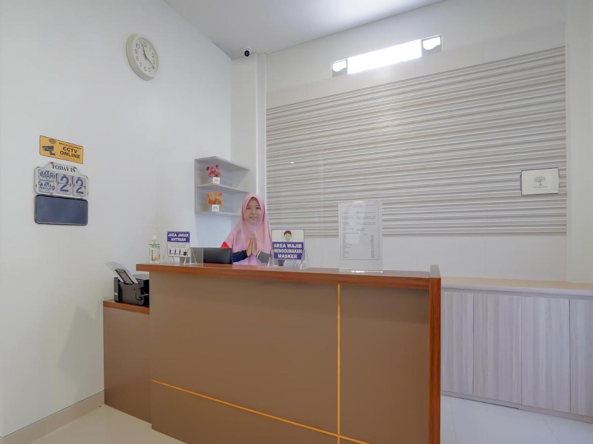Super Oyo Capital O 90336 Olive Guest House Сурабая Екстериор снимка